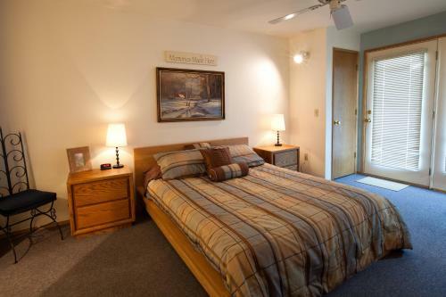 18 Lodge-river Vw-ac-1br/2ba