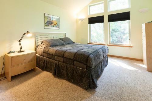 Salmon-river Vw-ac-3br/2.5 Ba