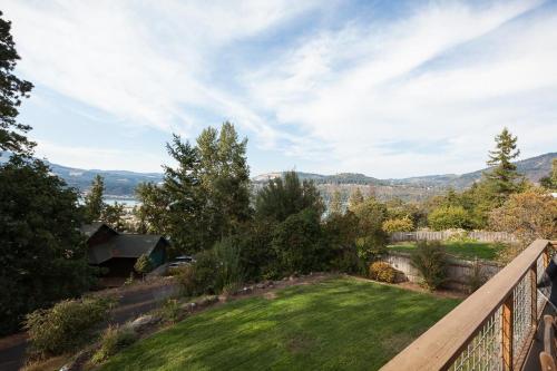 Panorama-rvr/mtn Vw-4br/3ba