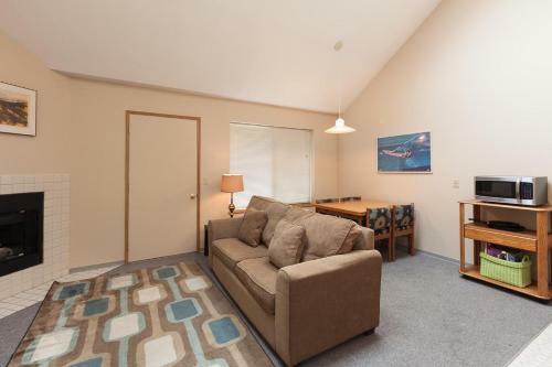 Gorgeview 210-rv/mt Vw-2br/2b