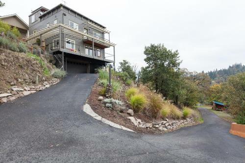 Hazel-rvr Vw-ac-ht-4br/2.5b