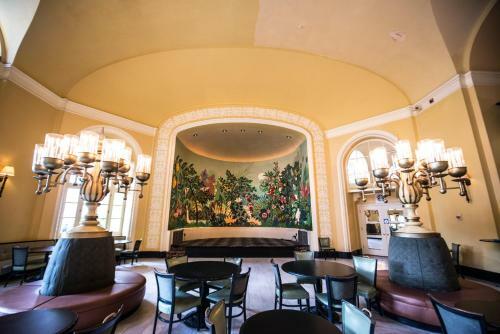 Arlington Resort Hotel & Spa