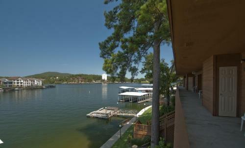 Posada Country Inn Lake Resort
