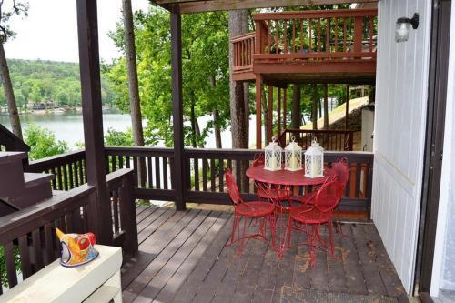 Lake Desoto Townhome 24