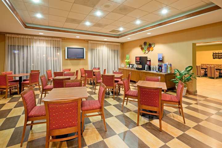 Hotel Hampton Inn Boston/logan Airport Boston Ma