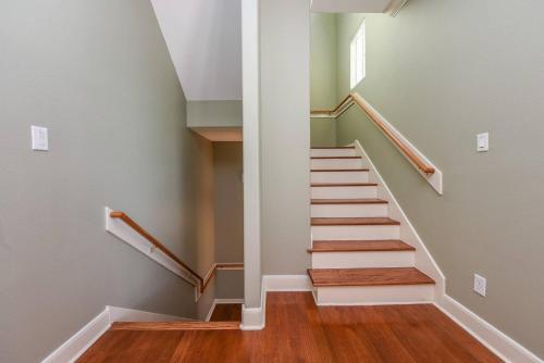 Apartamento Centrally Located(Eado) Condo W/balcony- Sleeps 12