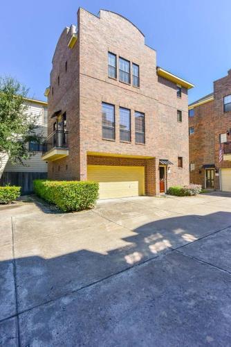 Apartamento Centrally Located(Eado) Condo W/balcony- Sleeps 12