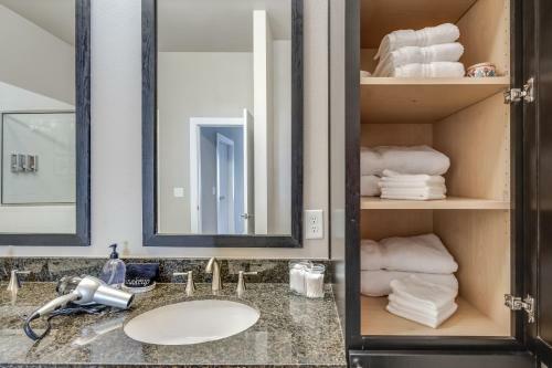 Apartamento Kasa Houston - River Oaks