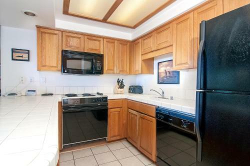 Imperial Beach Club 114