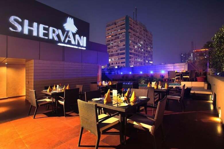 Shervani Nehru Palace Hotel