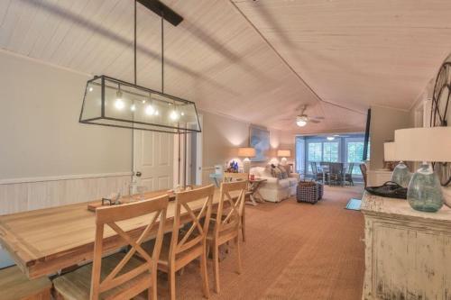 Twin Oaks 36 Home