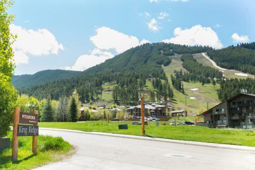 Apartamento 452 Snow King Loop - Two Bedroom Condominium