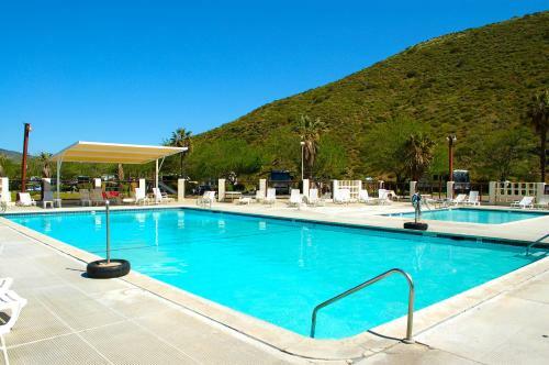 Pio Pico Camping Resort Two-bedroom Cabin 12