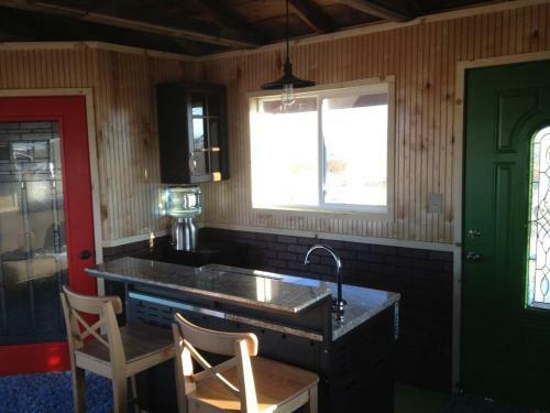 Hicksville Trailer Palace