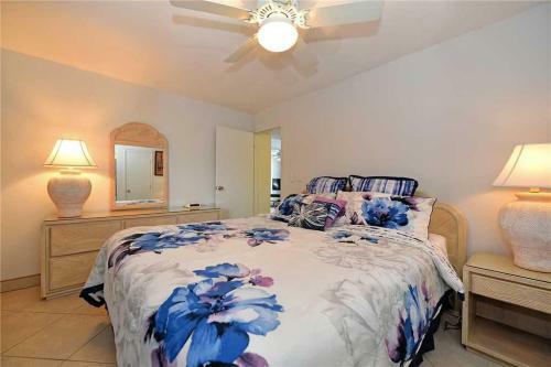 Valley Isle Unit 905