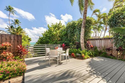 Lanikai Oceanside