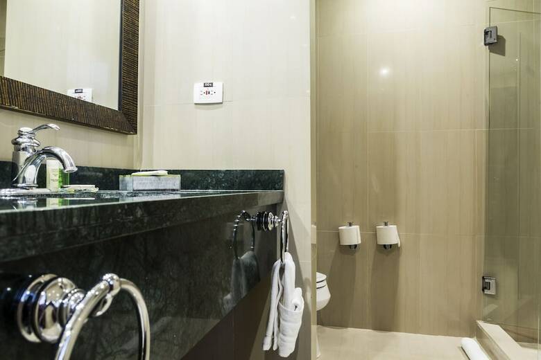 Hotel Renaissance Caracas
