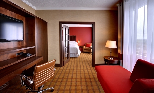 Hotel Four Points By Sheraton Toronto Mississauga