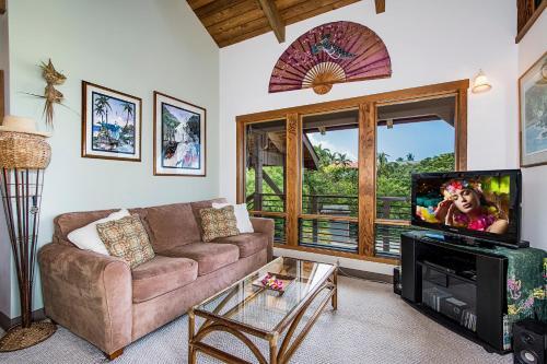 Kahalu'u Hale Home