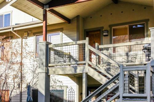 Apartamento Warm Springs Fields Retreat