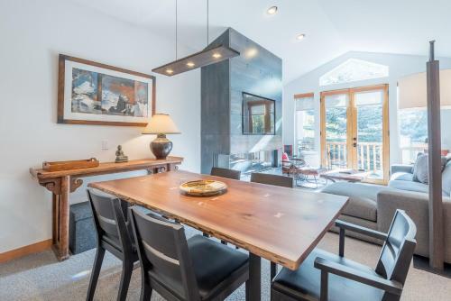 Snowstar Condominiums Ketchum Walk To Town