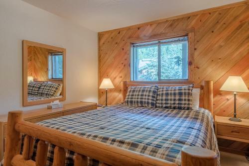 Smokey Plaza Condominium Warm Springs