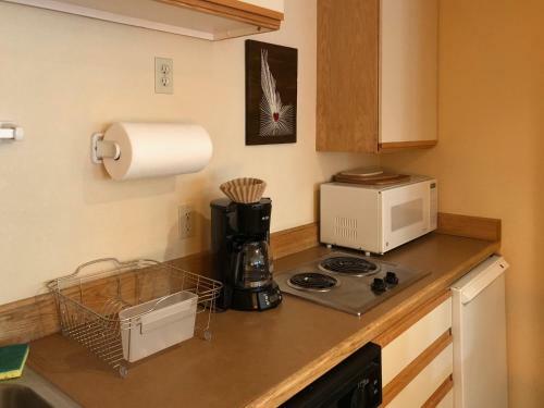 Hot Water Inn & Hostel