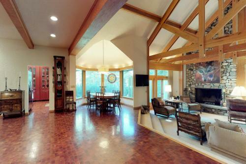 Georginia Mountain Retreat