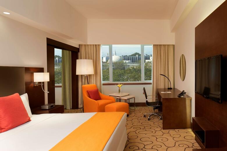 Radisson Hotel Brunei Darussalam