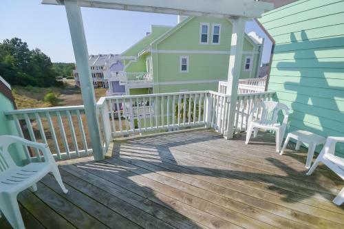 Bermuda Bay Condo "wright Stuff"