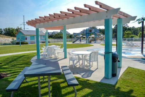 Bermuda Bay Condo "wright Stuff"
