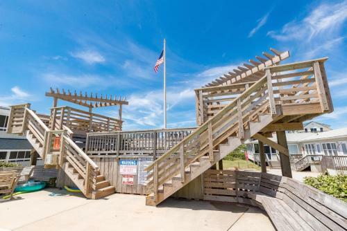 Beach Realty Saltaire #12