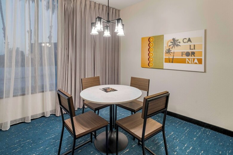 Hotel Best Western Meridian Inn & Suites