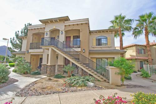 1 Bedroom Condominium In La Quinta, Ca (#clr105)