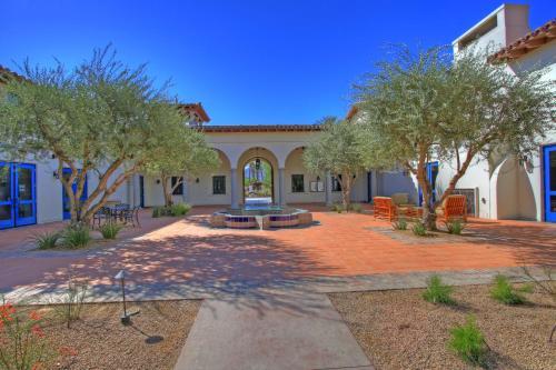 Studio Villa In La Quinta, Ca (#lv023)