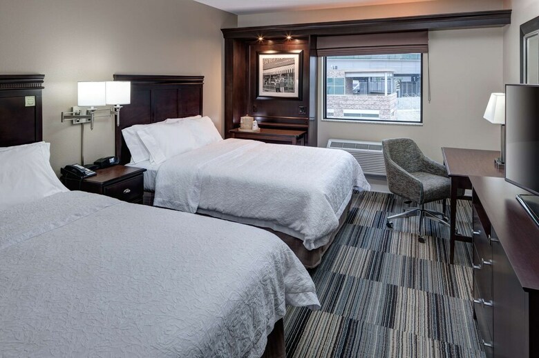 Hotel Hampton Inn & Suites Omaha-downtown