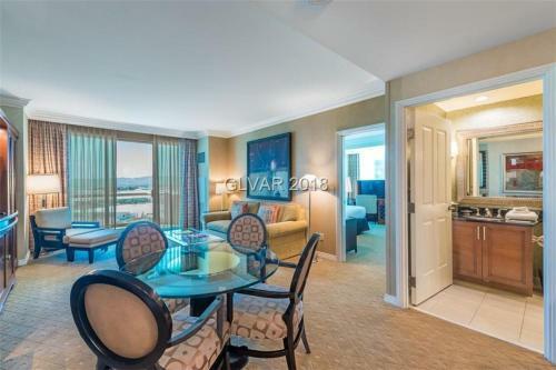 Apartamento Fallon Luxury Rentals At The Signature