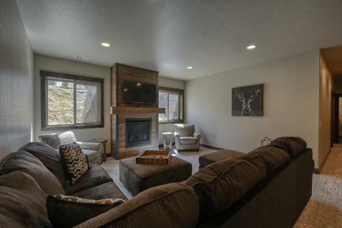 Sugarfoot Retreat