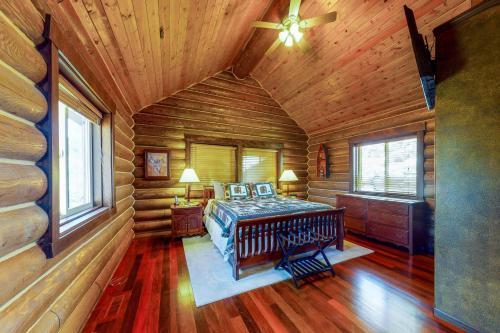 Spruce Bluff Lodge