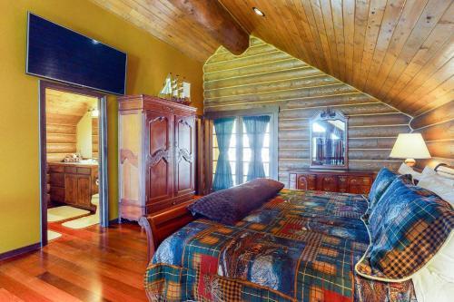 Spruce Bluff Lodge