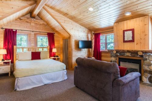 River Lodge Carriage House