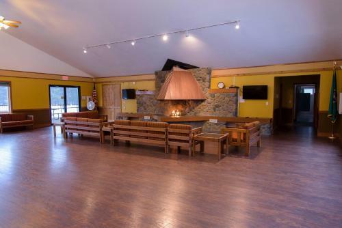Leavenworth Camping Resort Lodge 1