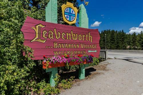Lake Wenatchee Sun Escape