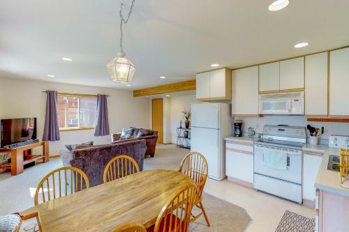 Sk�l Haus Unit B