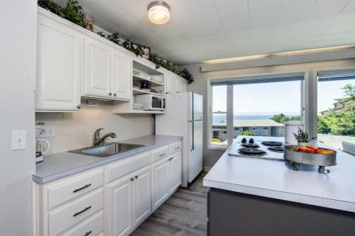 Apartamento Wycliff Beach Condo
