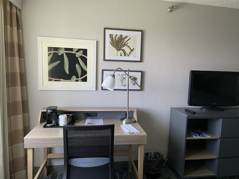 Lincoln Heights Hotel � Lincoln Airport