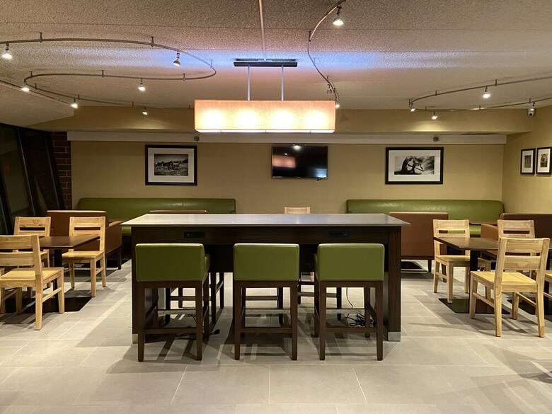 Lincoln Heights Hotel � Lincoln Airport