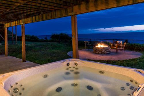 Pacific Breeze House 2157