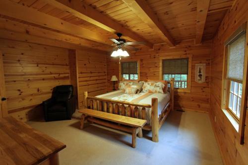 Big Pine Lodge In Hocking Hills