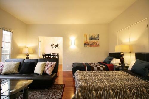 Tiverton Apartment